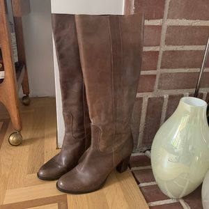 Kenneth Cole leather Boots - Taupe size 38